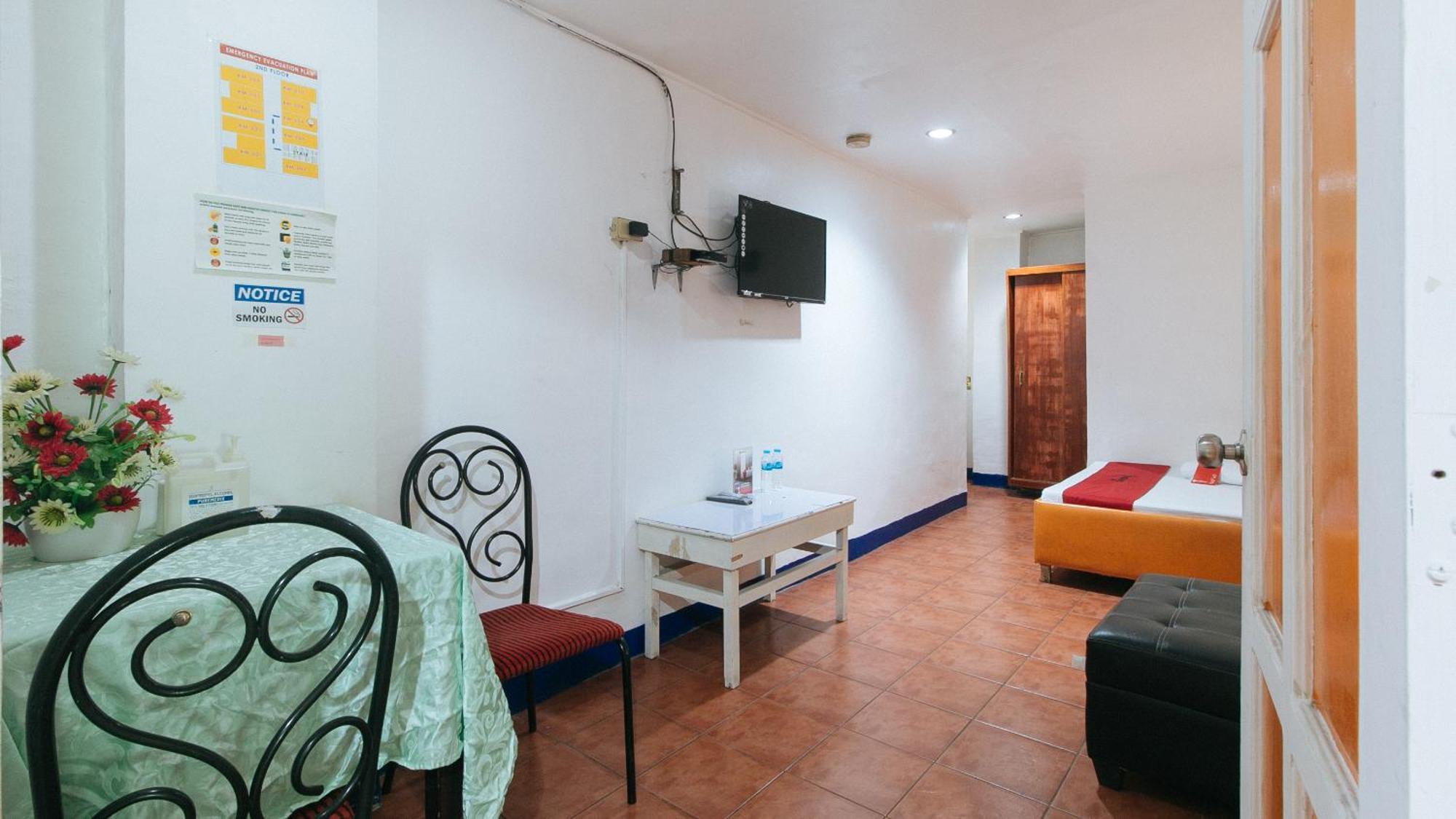Hotel Reddoorz Near East Avenue Medical Center Quezon City Exterior foto
