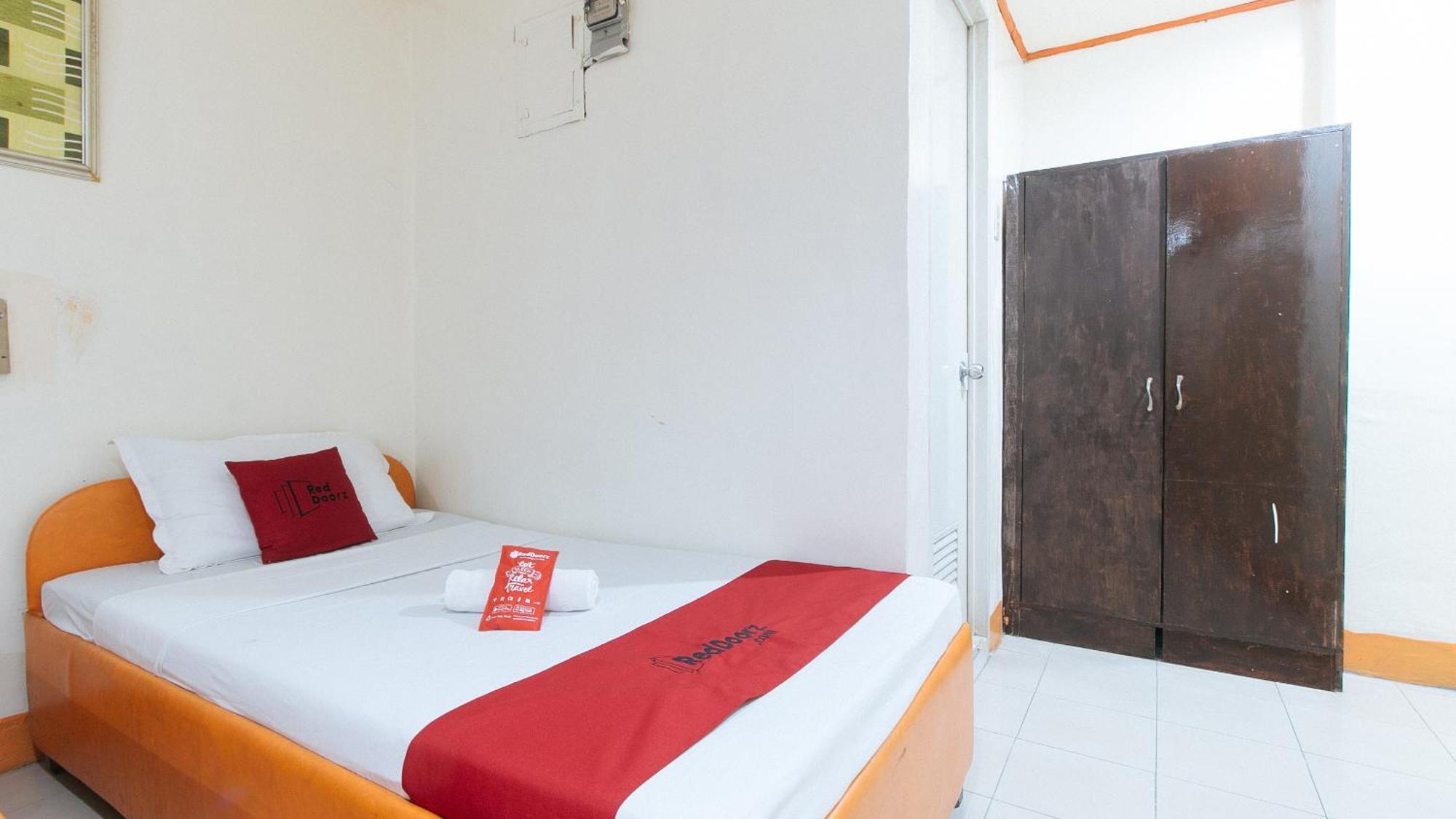 Hotel Reddoorz Near East Avenue Medical Center Quezon City Exterior foto