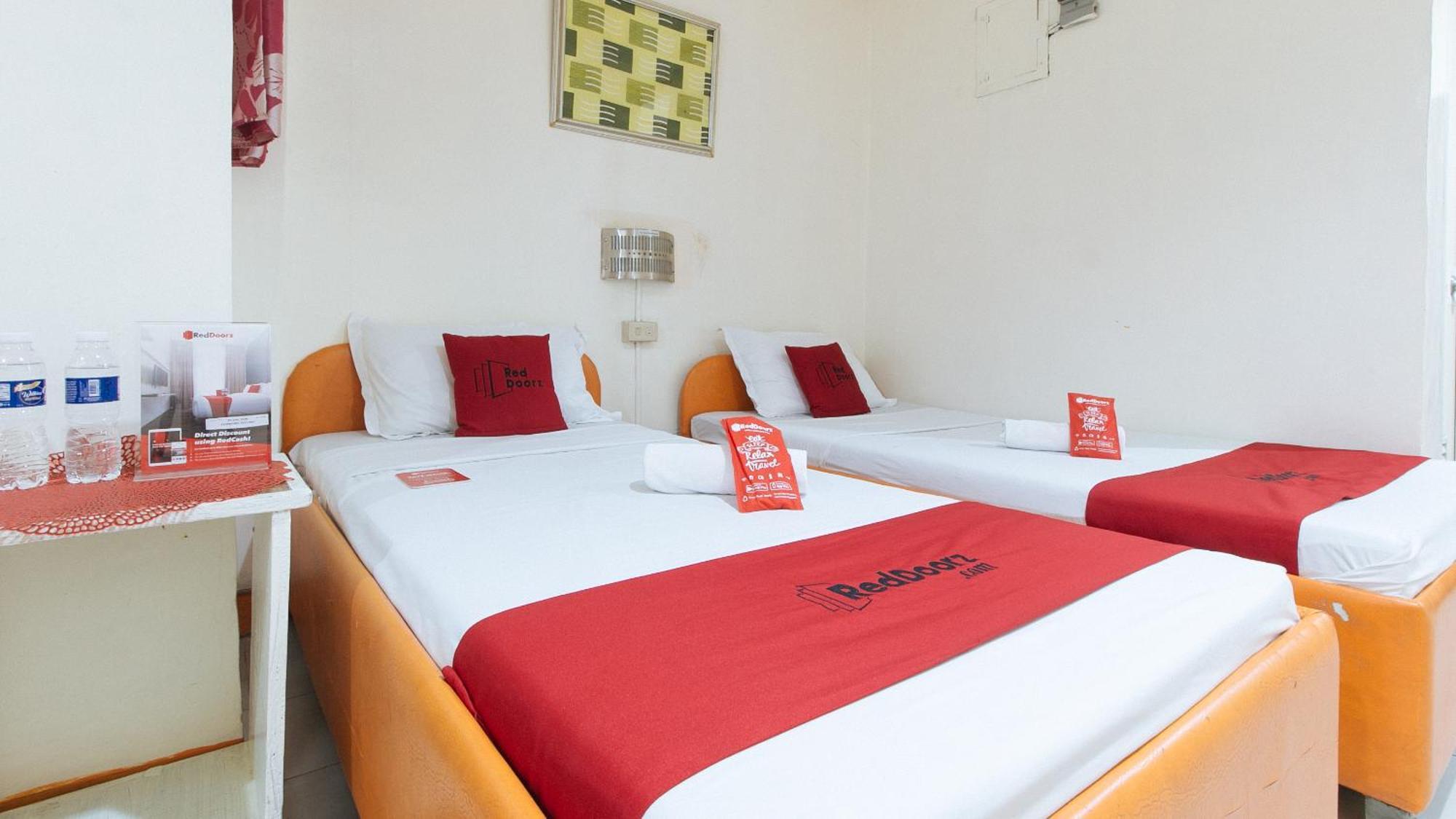 Hotel Reddoorz Near East Avenue Medical Center Quezon City Exterior foto