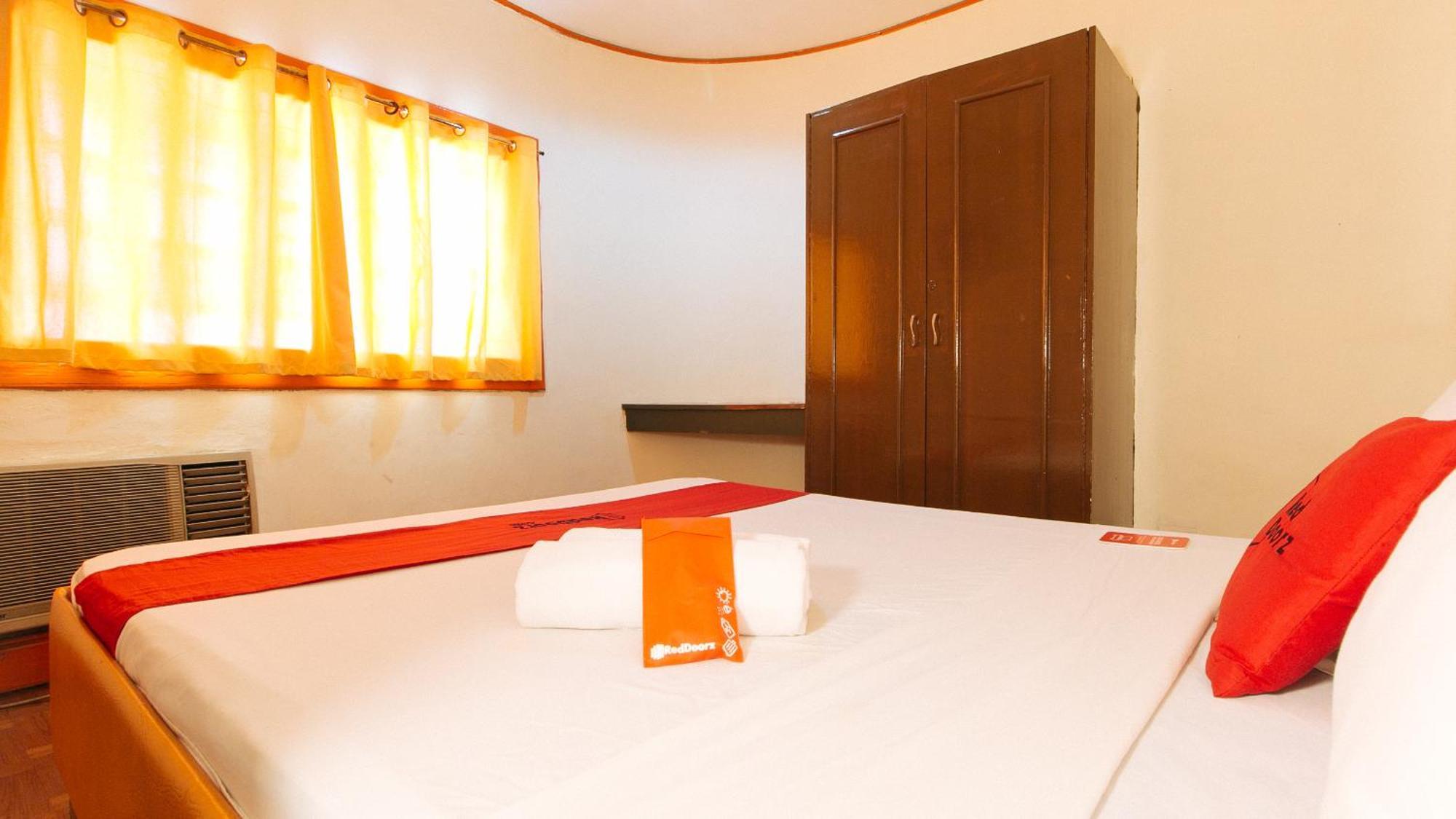 Hotel Reddoorz Near East Avenue Medical Center Quezon City Exterior foto